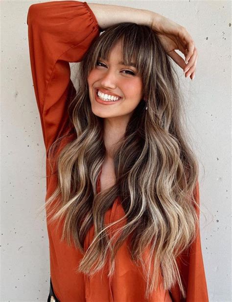 31 Two Tone Hair Color Ideas New Hair Color Trends 2022 Hair Waves Balayage Hair Brunette