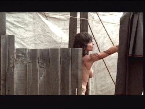 Adrienne Barbeau Desnuda En Carnivàle