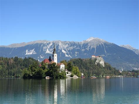 Ubytov N V Hotelu Park Slovinsko U Jezera Bled Od K Semily