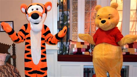 Winnie The Pooh And Tigger In Christopher Robins Room At United