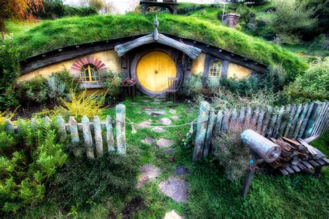 Hobbit House In New Zealand La Casa Del Hobbit En Nueva Zelanda