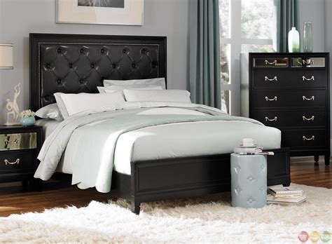 Devine Black Finish Contemporary Bedroom Set