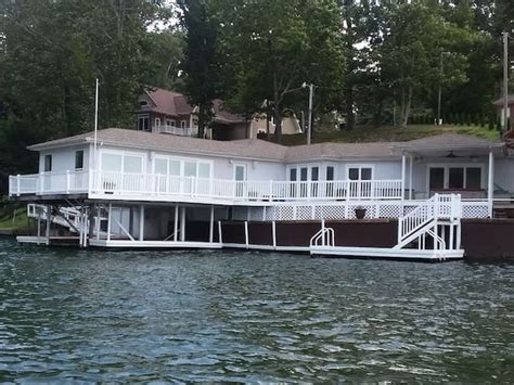 Waterfront On Wilson Lake Houses For Rent In Muscle Shoals Alabama