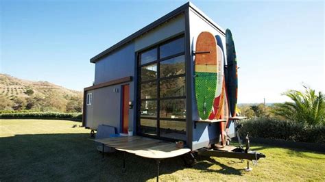 This Custom Mobile Surf Shack Allows Couple To Stay Close To The Beach