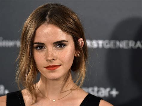 Emma Watson S Topless Vanity Fair Shoot Prompts Feminism Debate The