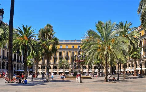 News, activities, services, work, transport, business, leisure, maps, innovation and much more. Gratis stadswandeling Barcelona: centrum en oude stad + kaart