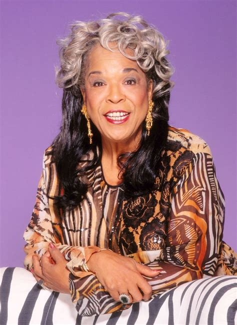 Della Reese Music Icon And Touched By An Angel Star Dead At 86 Huffpost Entertainment