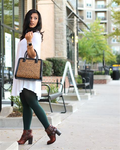 how to wear colored tights for fall simply sabrina atlanta lifestyle blogger
