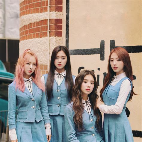Image Loona 1 3 Group Debut Promotional Photopng Kpop Wiki