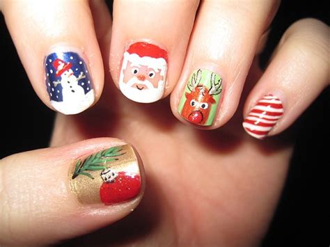 christmas sweater nails  festive fingers