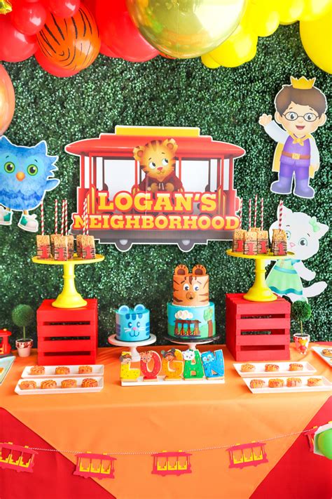 Our Daniel Tiger 1st Birthday Party ⋆ Brite And Bubbly