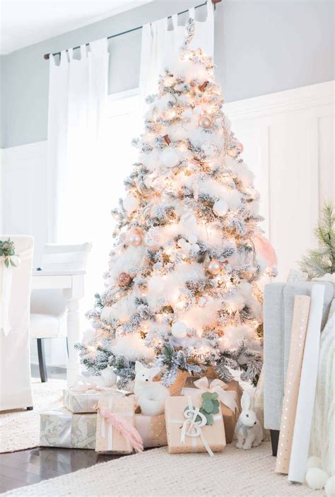 30 Most Amazing Christmas Decorated Trees For Some Holiday Sparkle White Christmas Trees