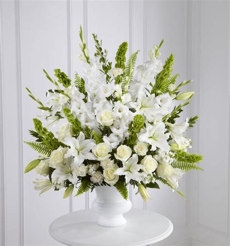 The Ftd Morning Stars Arrangement S2 4438d Beaudry Flowers