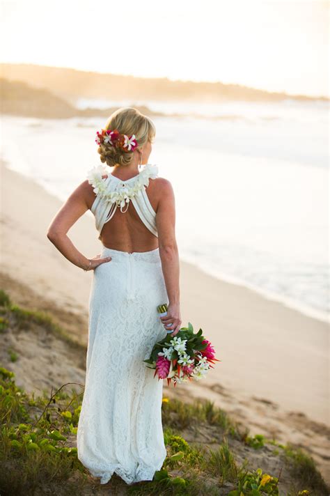 Aloha hawaii beach wedding is one of most popular destination wedding styles in hawaii. Tropical bride, beach wedding, Hawaii, open-backed wedding ...