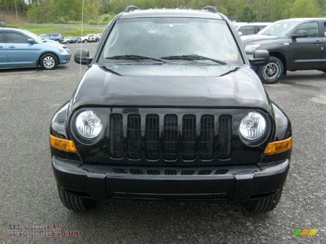 2005 Jeep Liberty Renegade 4x4 In Black Clearcoat Photo 2 690257
