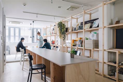 伊藤維建築設計事務所による、京都・中京区の事務所「office Mui Lab」