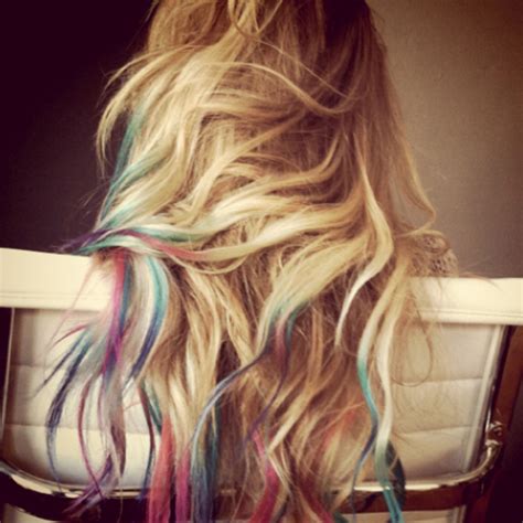 Hair chalk isn't just for kicking off your shoes and putting crazy colors into your hair…it can also be a great way to try out a new hair color without having to commit to actually dyeing it. The Hair Stylist Blog: Hair Chalking. What do you think ...