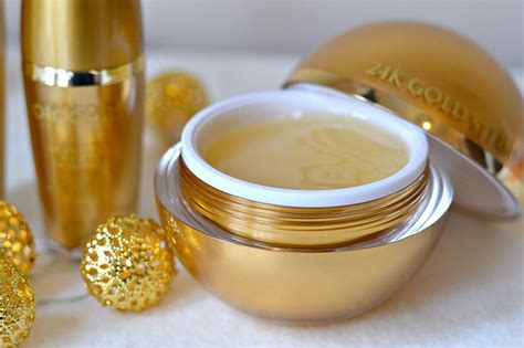 Oro Gold Cosmetics 24k Vitamin C Collection Vitamin C Mask Read