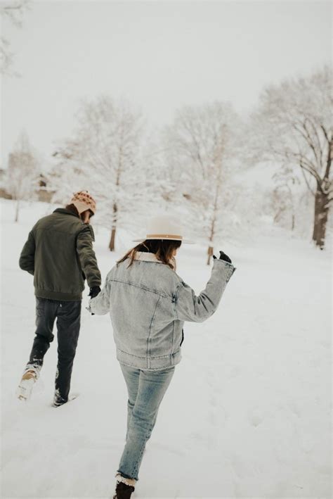 Snowy Engagements In Kansas City Hana Alsoudi Couples Photoshoot Couples City Snowy