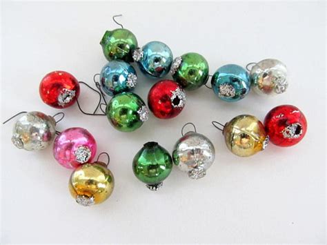 20 Miniature Glass Christmas Ornaments Homyhomee