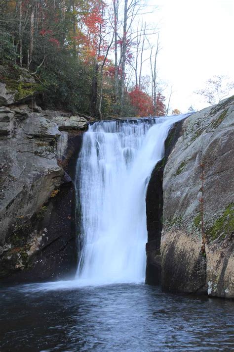 Elk River Falls Gushing Waterfall In The Pisgah Game Lands