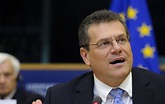 Maroš Šefčovič to run for Commission top job – POLITICO