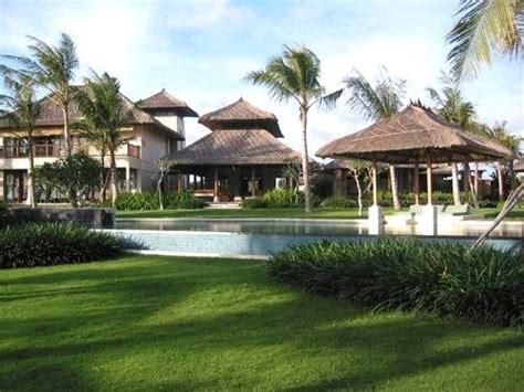 Beachfront Canggu Bali Villa Arika Luxury 4 Bdrm Tripadvisor Beachfront Canggu Bali Villa
