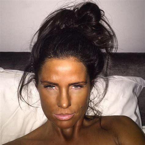 Spray Tan Fails That Will Make You Glad Tanning Isn T A Thing Anymore Facepalm Gallery