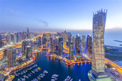 Dubai Marinas Best Restaurants Bars And Nightlife Things To Do