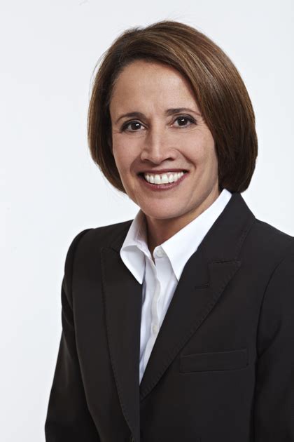 Charitybuzz Have Lunch With Mary Carillo And Go Behind The Scenes At