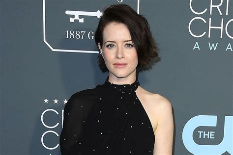 Sarah Paulson Replaces Claire Foy In New Horror Movie Dust