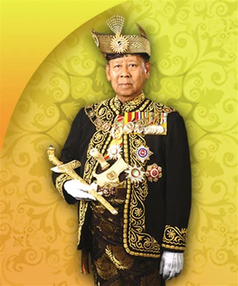 Find the perfect yang dipertuan agong stock photos and editorial news pictures from getty images. Sultan Kedah ditabalkan Yang Di Pertuan Agong Untuk Kali ...