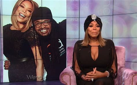 Watch Wendy Williams Cries While Paying Tribute To Wigologist Antwon