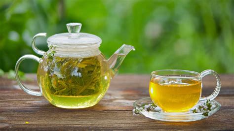 Epigallocatechin gallate (egcg) is the main polyphenol found in green tea and has many potential benefits to human. 10 Evidence-Based Benefits of Green Tea - EcoWatch