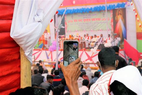 lenten gathering unites protestants and catholics in bangladesh uca news