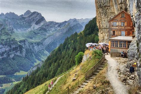 9 Places In Switzerland To See In Your Lifetime