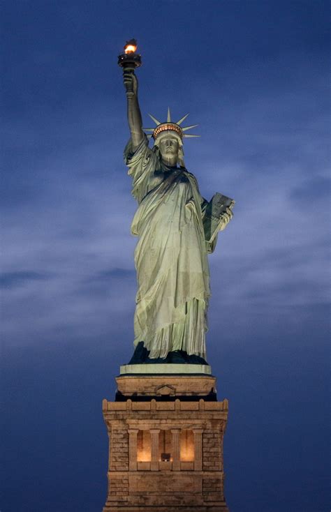 14 Curiosidades Sobre La Estatua De La Libertad Youtu
