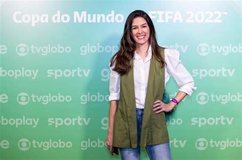 Renata Silveira é Primeira Mulher A Narrar Copa Do Mundo Na Tv Aberta E Comemora Foi Por Todas