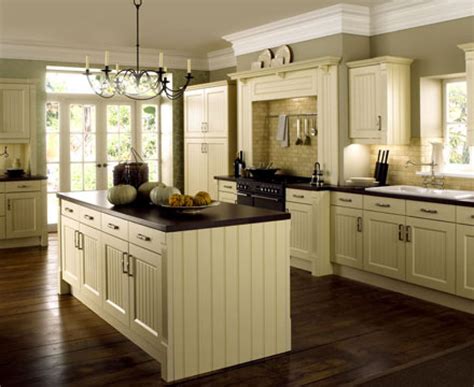 25 Traditional Kitchen Designs For A Royal Look Godfather Style