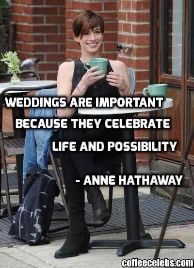 Anne Hathaway Drinking Coffee Ah Fun Fact She Coffee Celebs