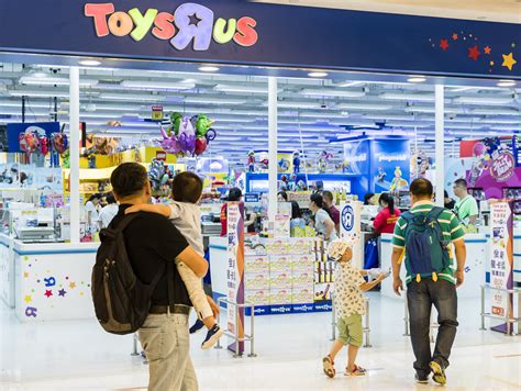 Is Toys R Us Coming Back Latest Updates On Childrens Store