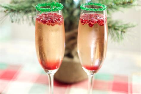 40 festive champagne cocktails to sip on new year ' s eve. Christmas Champagne Drinks / Christmas Drink Ideas Recipes ...