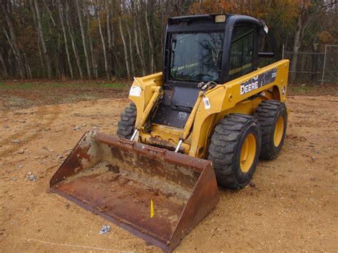 John Deere 320 Skid Steer Loader Vinsn129042 Wheeled Gp Bucket