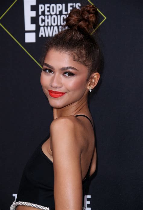 Zendaya Best Hairstyles Because She Can Do Wrong Stylecaster