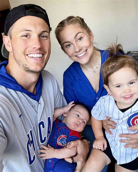 Shawn Johnson East Told Nutritionist About Pregnancy Before Husband
