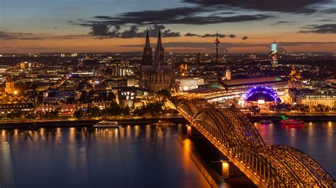 Download Wallpaper 3840x2160 Night City Architecture Bridge Cologne