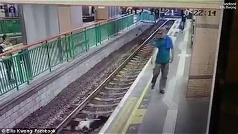 Moment Year Old Cleaner Is Shoved Onto Train Tracks Express Digest