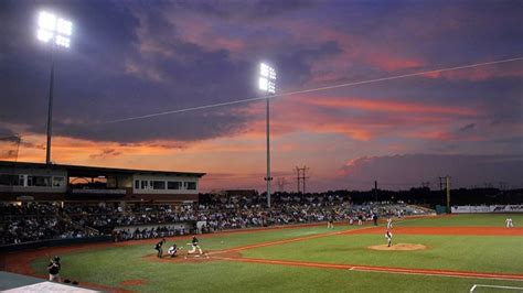 Not To Worry Kid Tales From A Season Of Minor League Baseball With