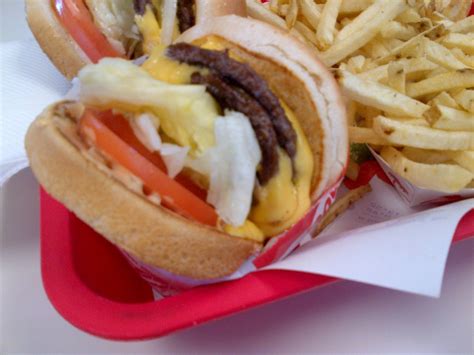 In N Out Burger A California Cult Classic We Are Not Foodies