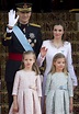 Rainha Letizia aposta em look de estilista espanhol para coroação ...